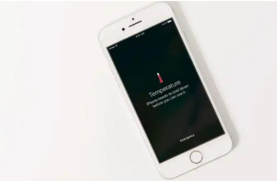 黎安镇苹果手机维修分享iPhone 手机发热如何快速降温 
