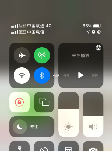 黎安镇苹果手机维修分享iPhone双卡信号解决办法 